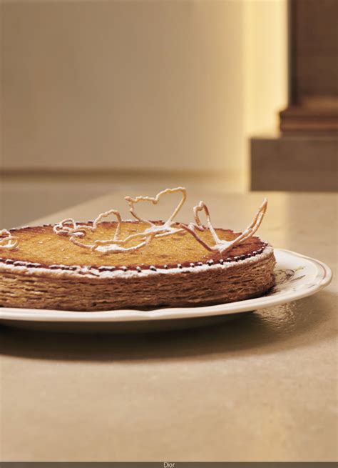 galette des rois dior|Dior's 2024 galette des Rois by Jean Imbert, at 30 Montaigne.